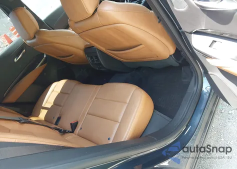 2020 Cadillac Xt4 Awd Premium Luxury z USA, uszkodzony, nr VIN 1GYFZDR49LF023334